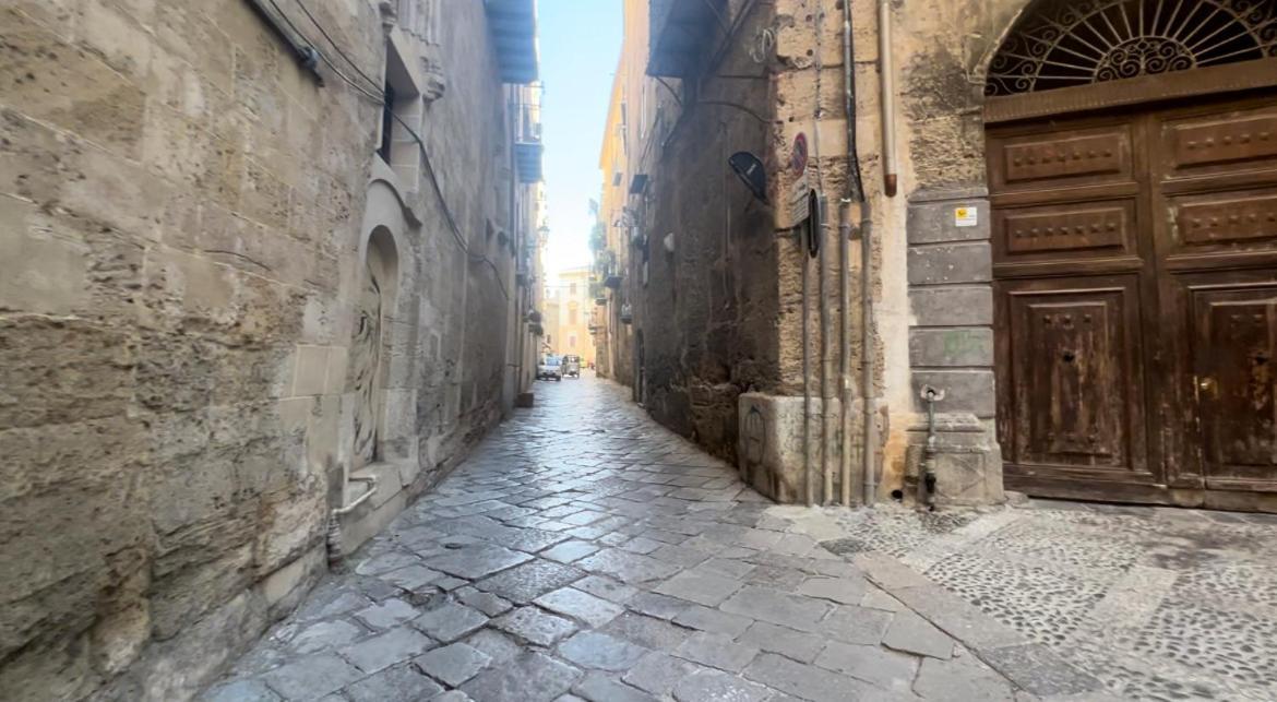 Albergheria Little Home Palermo Esterno foto